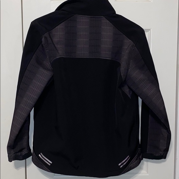 Snozu Soft Shell Jacket - Picture 7 of 7